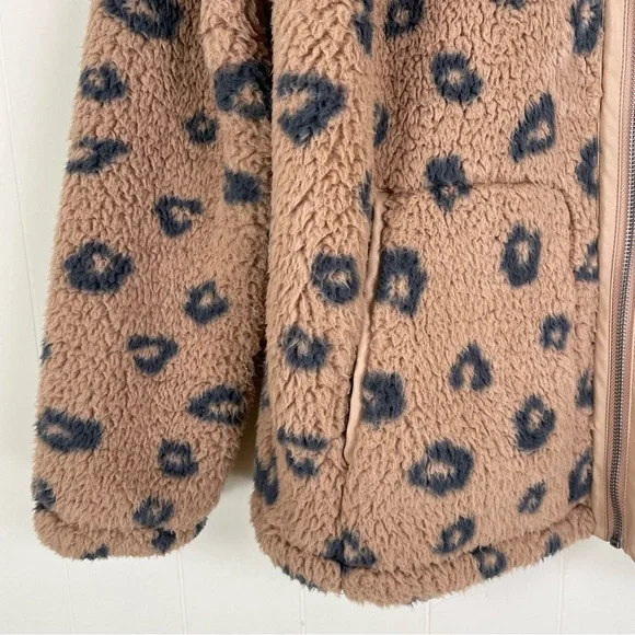 Abercrombie & Fitch Taupe Leopard Teddy Jacket - Picture 8 of 16